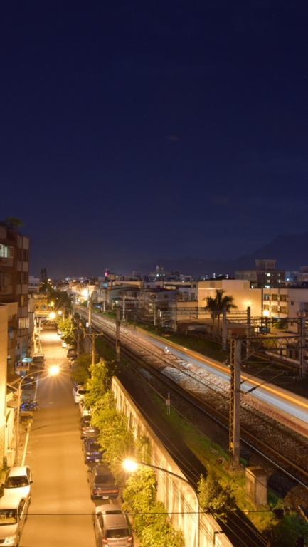 Railway Hualien Hostel Dış mekan fotoğraf
