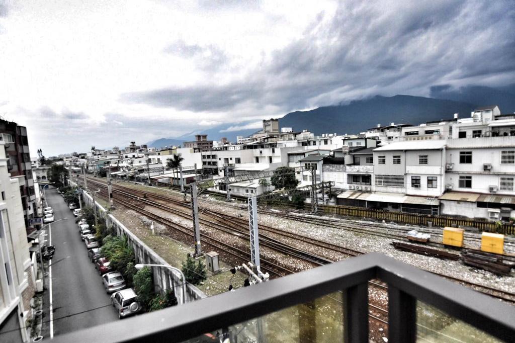 Railway Hualien Hostel Dış mekan fotoğraf